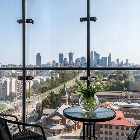 Wola Tower Deluxe Separate Bedroom With Free Garage - By Perfect Apart Warschau Buitenkant foto