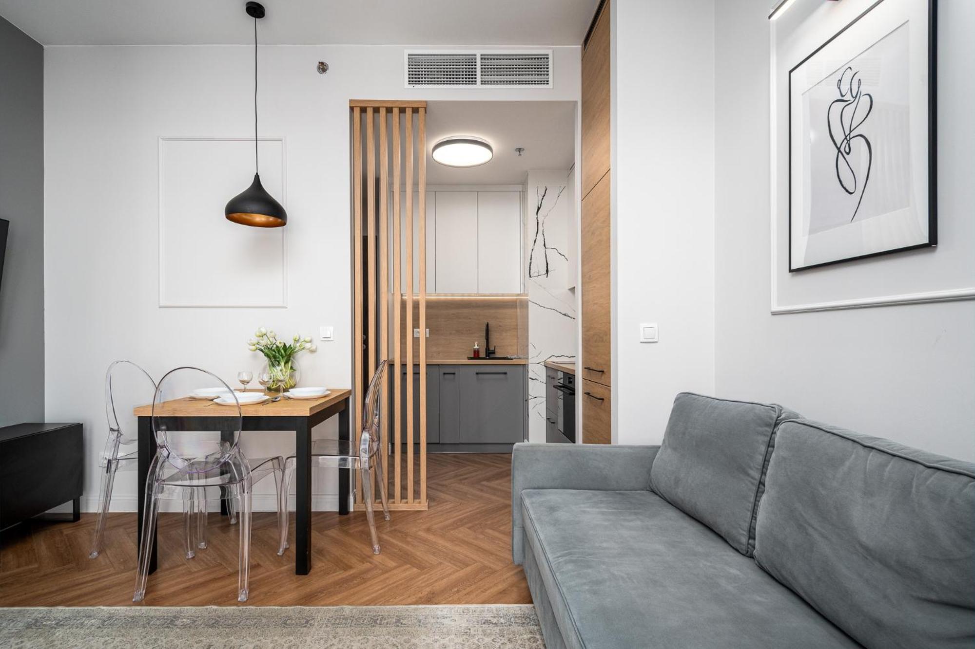 Wola Tower Deluxe Separate Bedroom With Free Garage - By Perfect Apart Warschau Buitenkant foto