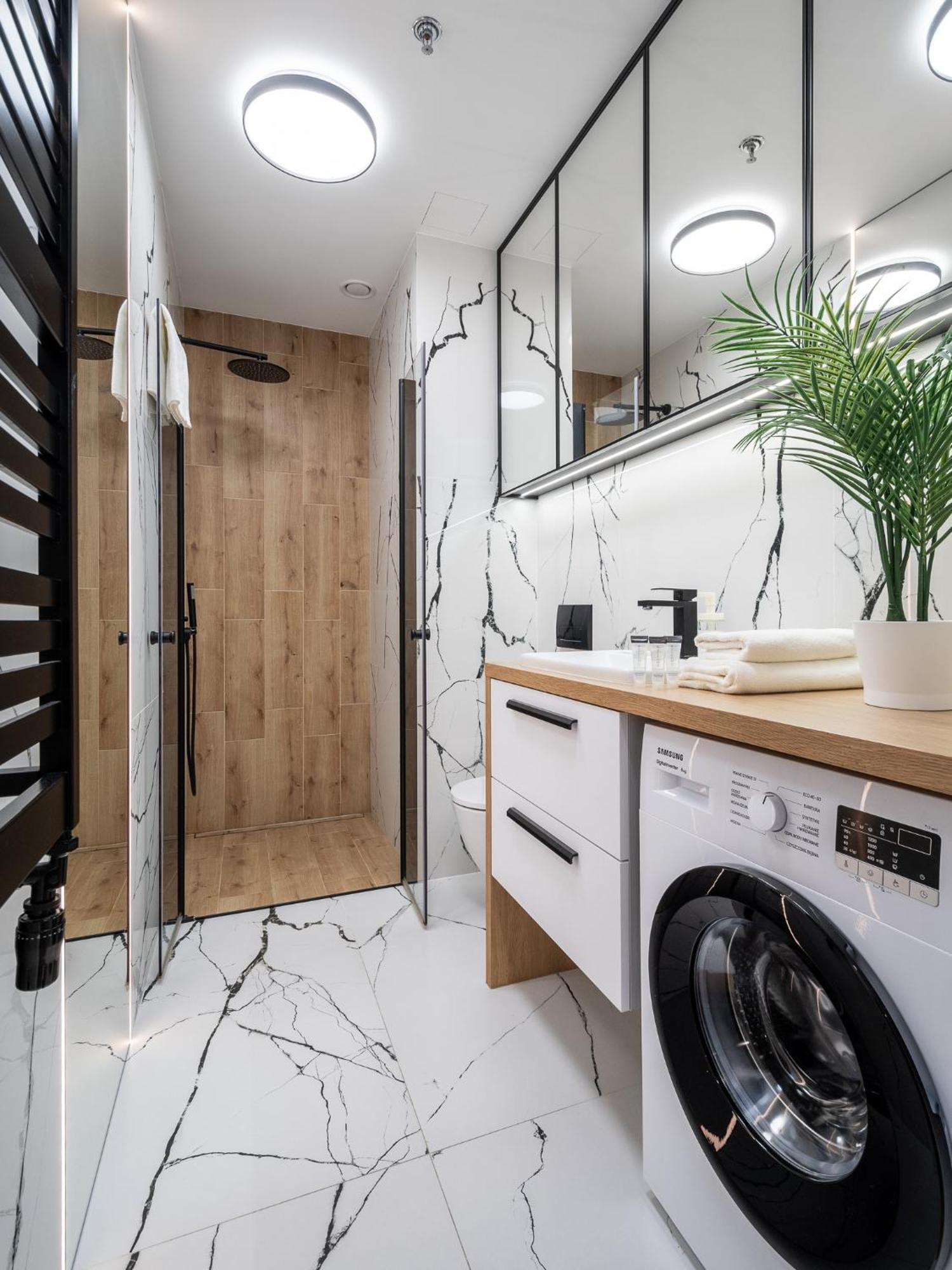 Wola Tower Deluxe Separate Bedroom With Free Garage - By Perfect Apart Warschau Buitenkant foto